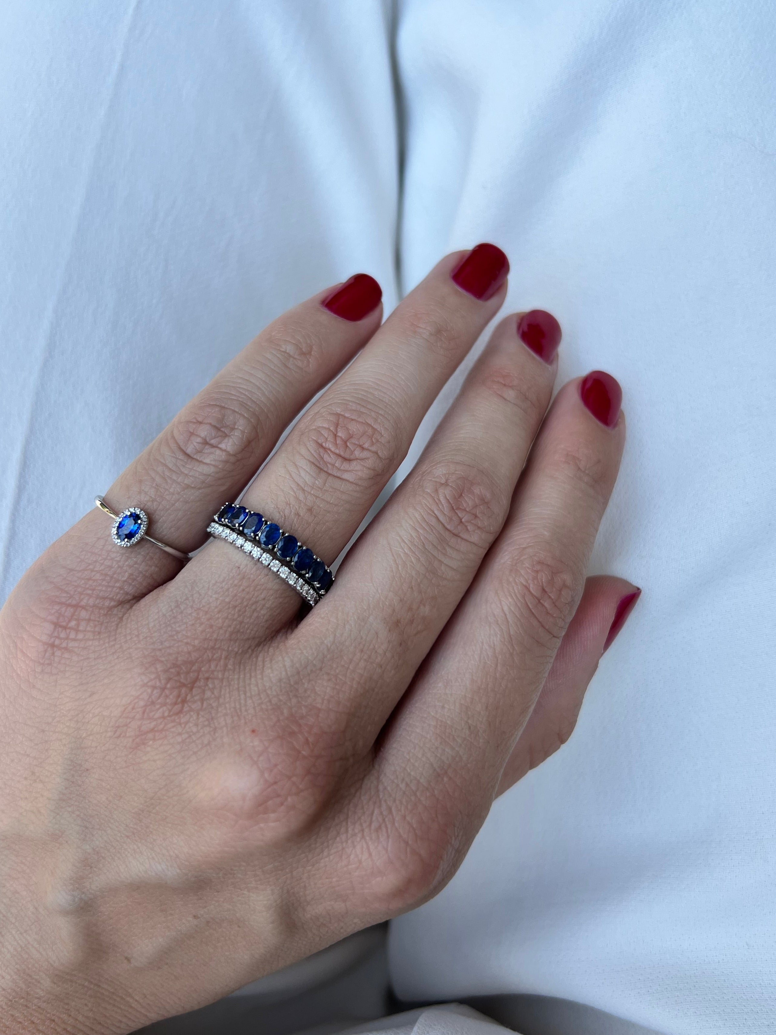 Antares Mini · Anillo con Halo de Diamantes