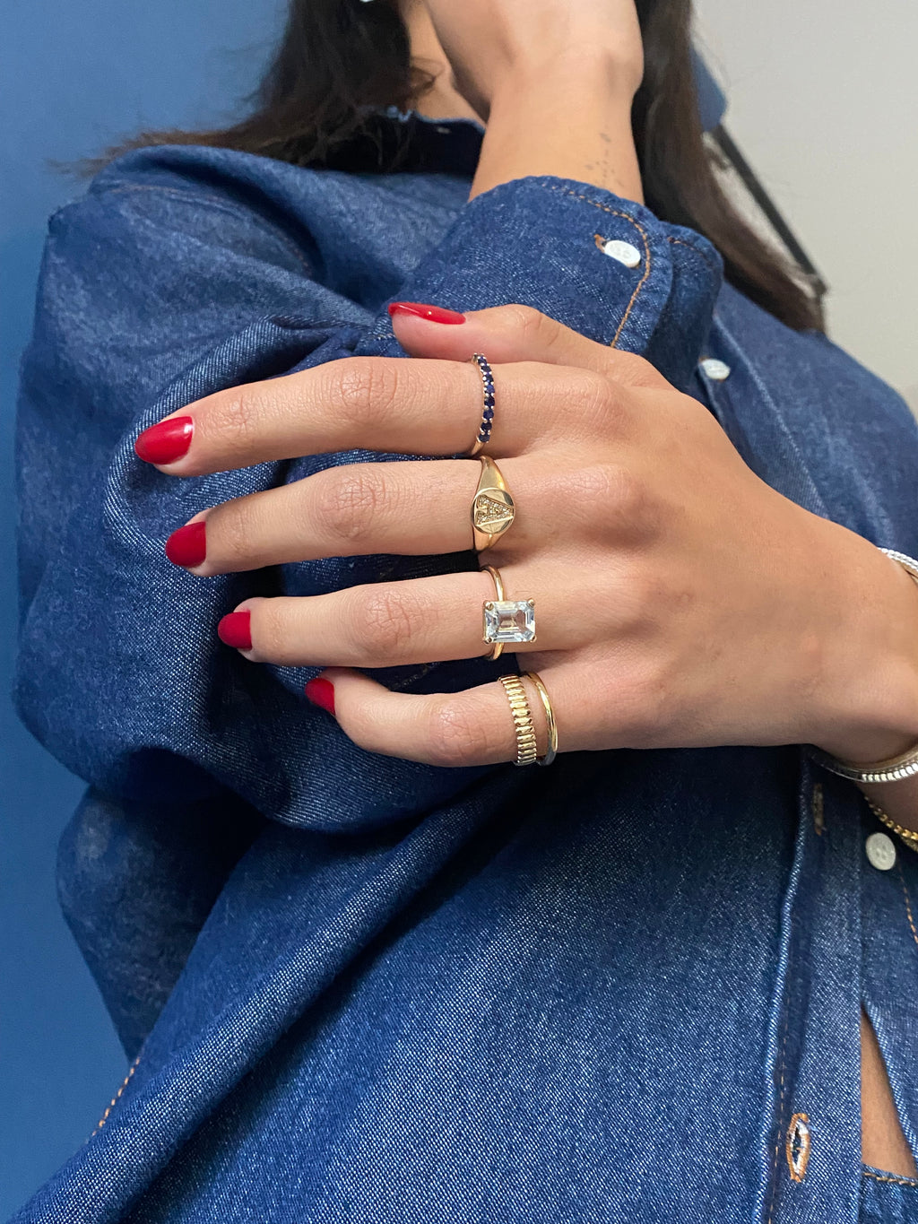 Anillo Rayas en Oro Amarillo 14k