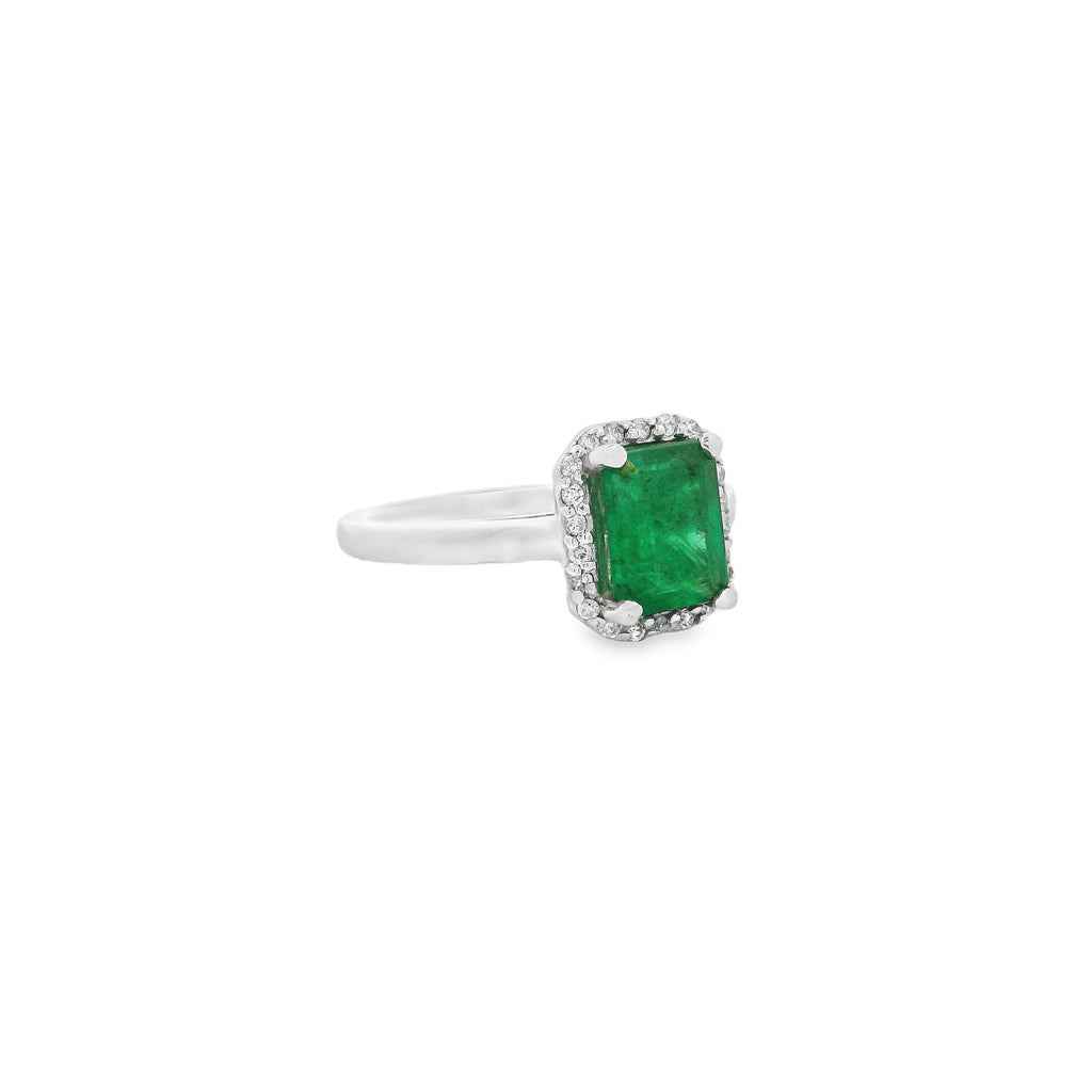 Anillo Esmeralda con Halo de Diamantes 14K