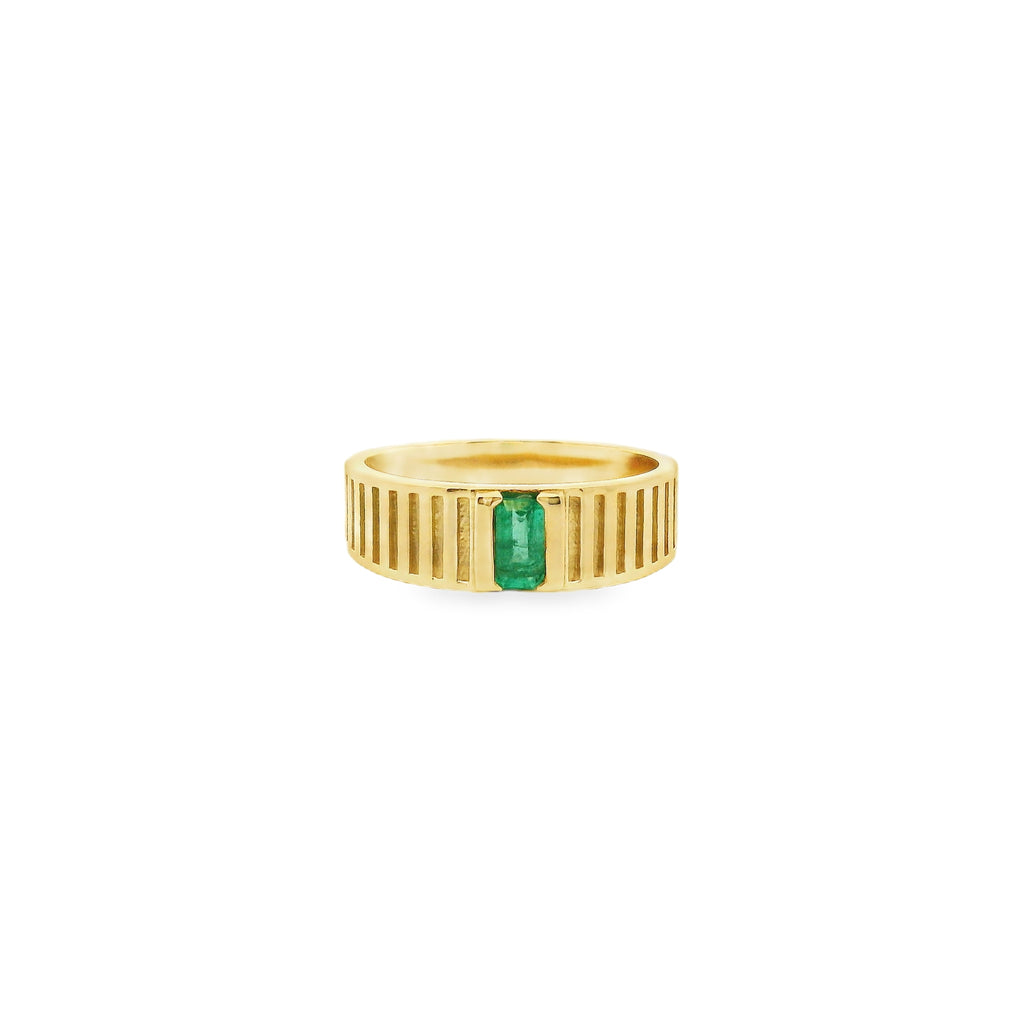 Anillo Rayado con Esmeralda