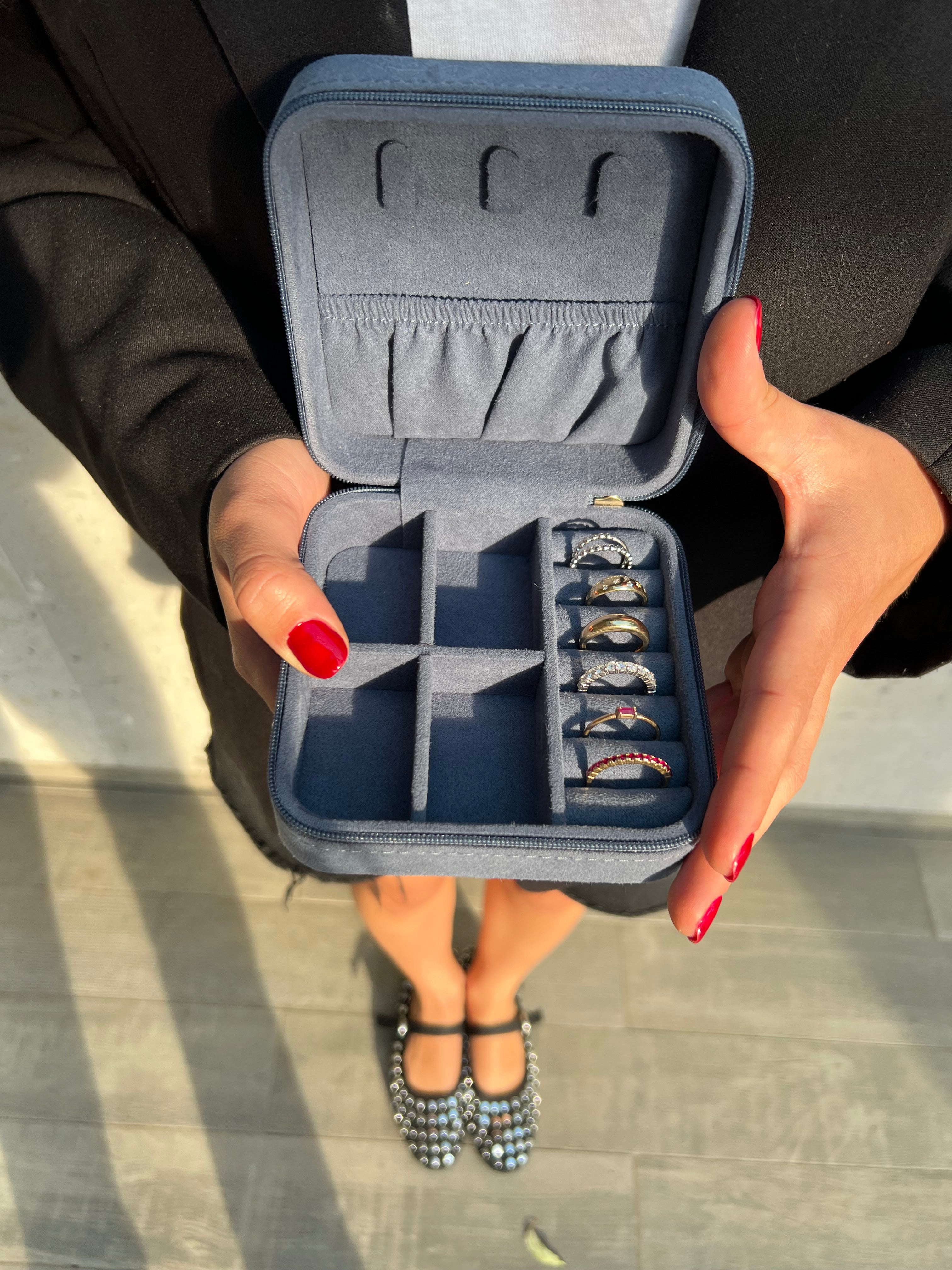 Travel Case- Alhajero Suede Azul