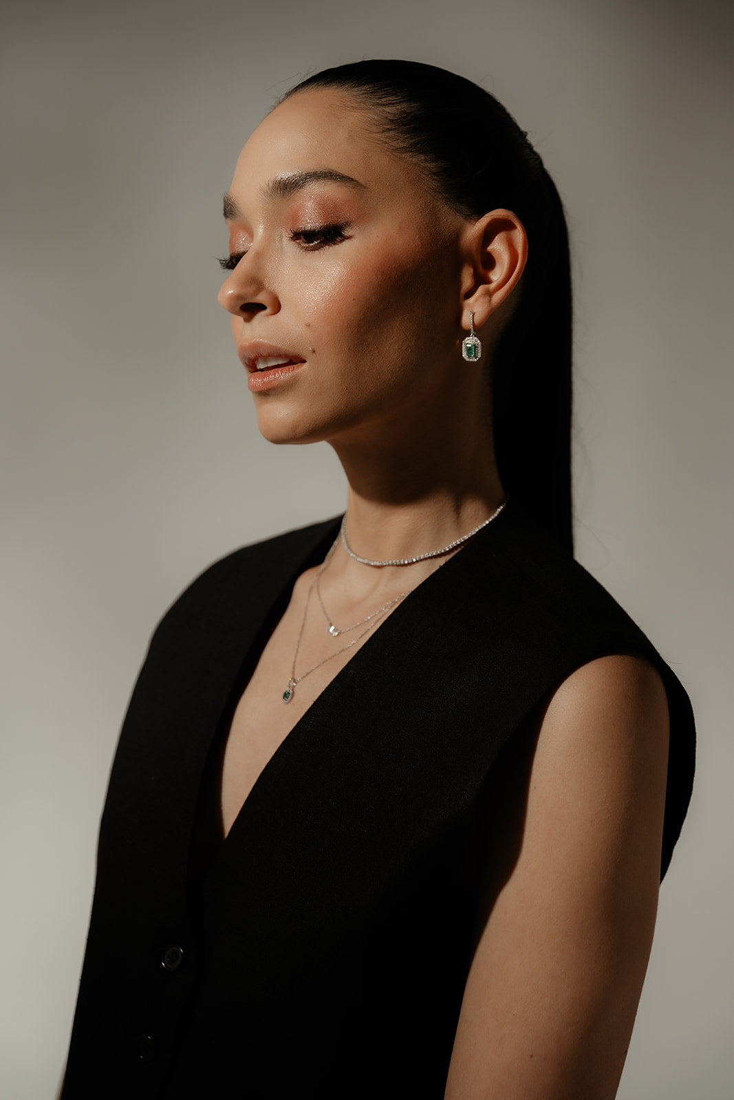 Aura · Aretes con Esmeralda & Diamantes