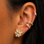 Aretes Cassira · Diamantes Amarillos y Blancos Oro Blanco 18k