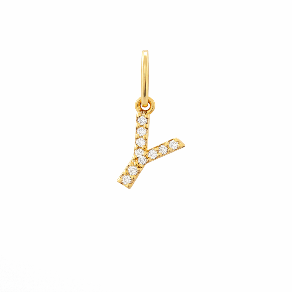 Dije Inicial con Diamantes en Oro 14K