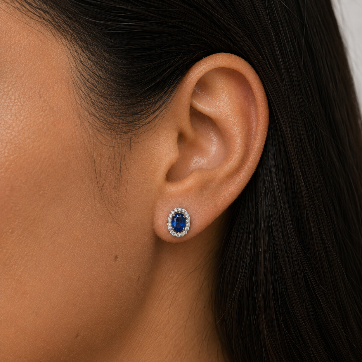 Electra · Aretes con Halo de Diamantes
