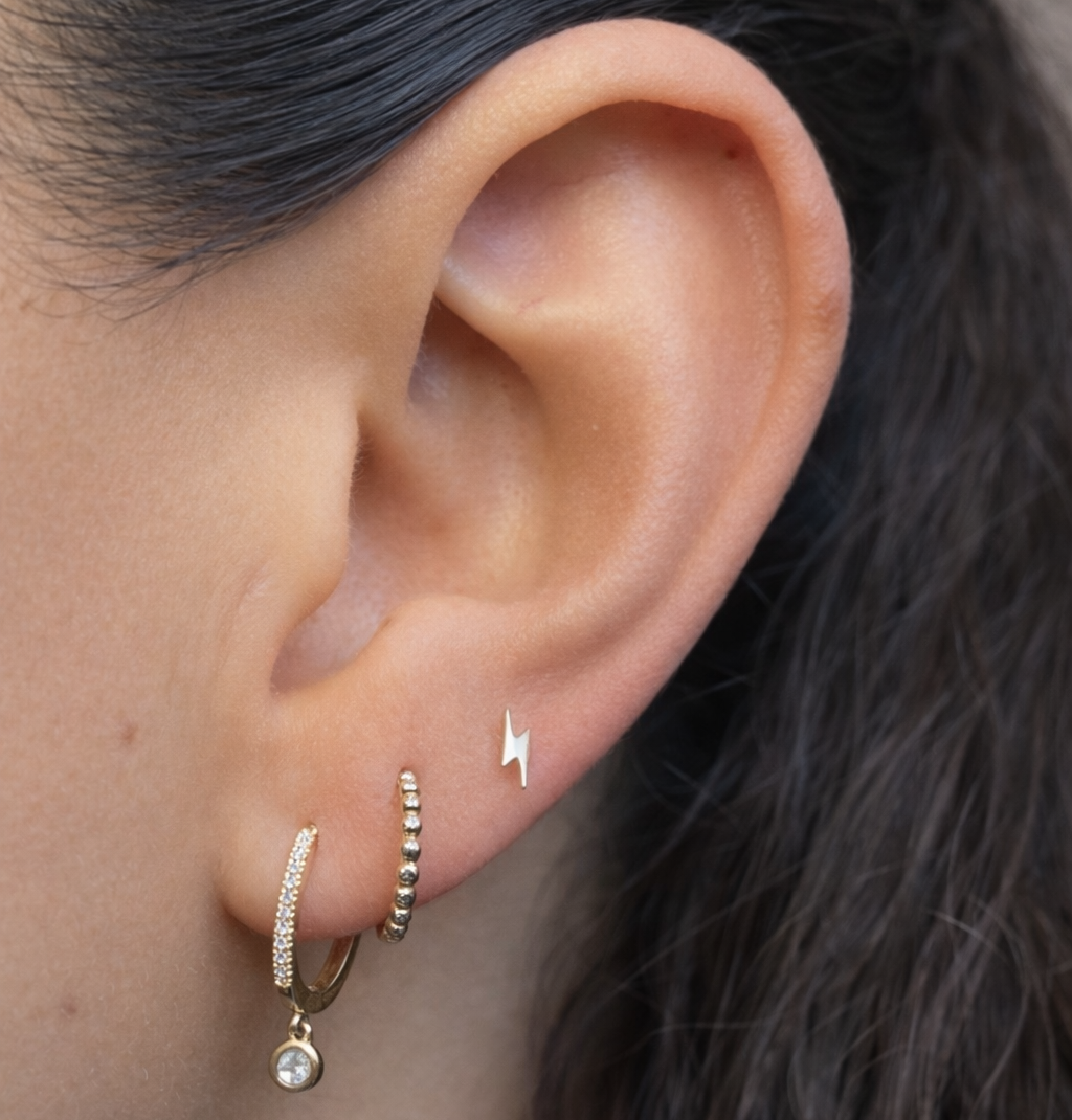 Naos Huggie Piercing de Oro Amarillo 14k