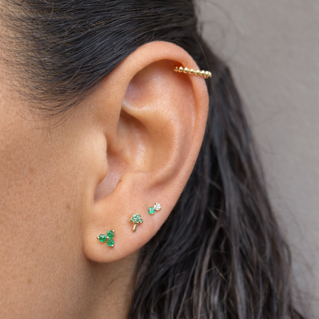 Piercing Duo de Diamante y Esmeralda en Oro 14k