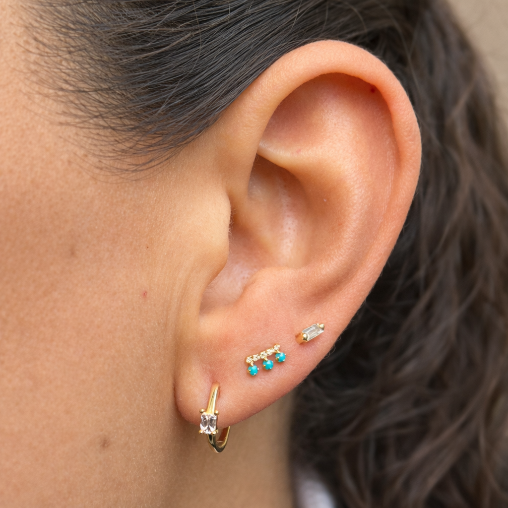 Piercing de Turquesa y Diamantes en Oro 14k